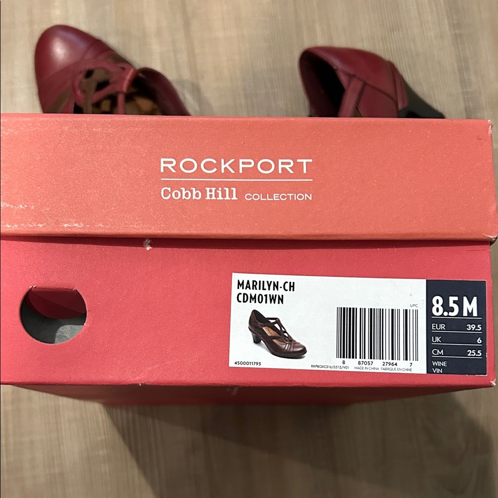 Rockport Women's Red and Brown pumps - Picture 8 of 8